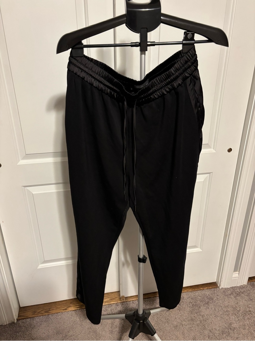 Simply Vera Vera Wang Black Elastic Waist Pants